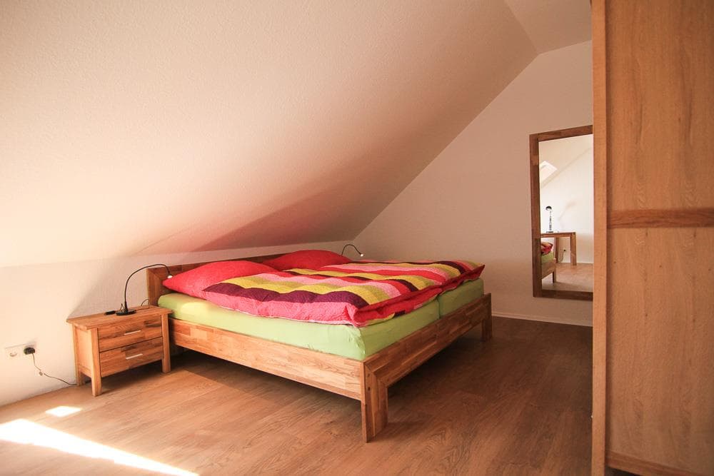 Schlafzimmer in der Ferienwohnung 7 auf dem Schröderhof Unterlüß